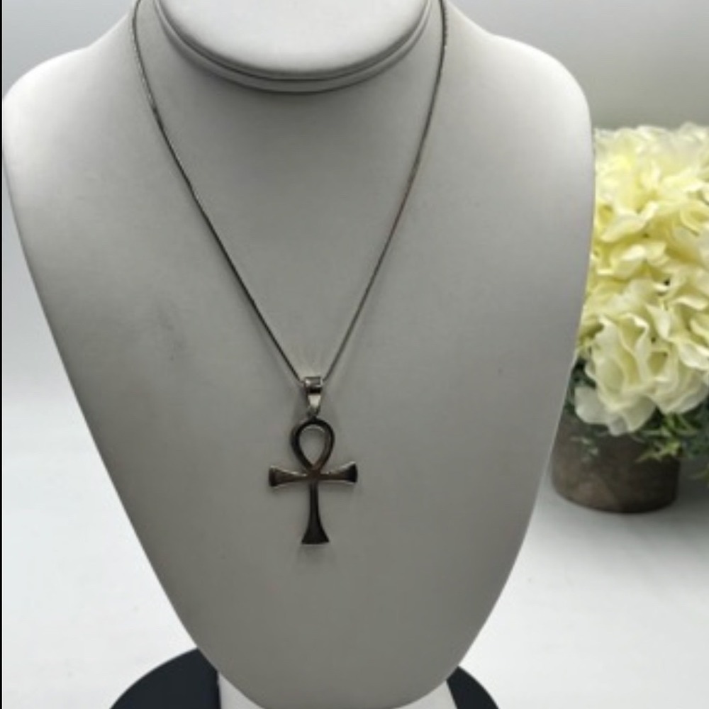 Vintage Sterling‎ silver Egyptian Symbol Ankh Cross Life Pendant necklace